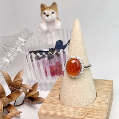 正能量/氣場強大/招財-《滿鑽星光閃金太陽蛋面戒指》2