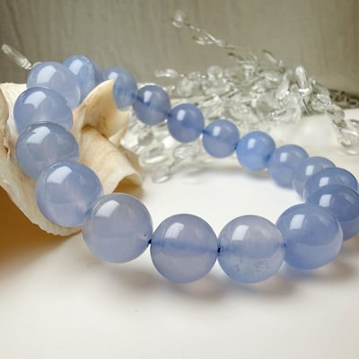 安定/溝通/靈性覺察-《11mm透料藍紋瑪瑙手鍊》3