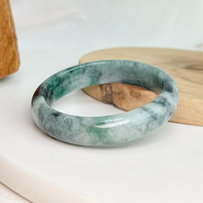 平安吉祥/養護磁場-《陽綠飄花帶烏雞玉手鐲》34