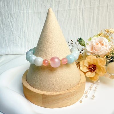 珍品收藏/守護的能量-《豆青種翡翠南紅飄花手鍊》1