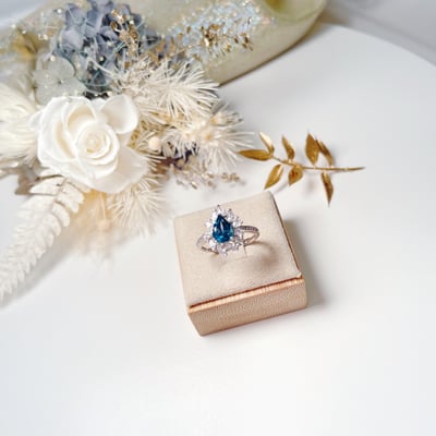 豪鑲水滴拓帕石戒指2