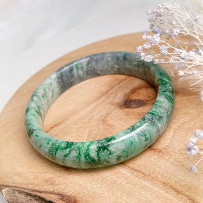 平安吉祥/養護磁場-《陽綠飄花帶烏雞玉手鐲》13