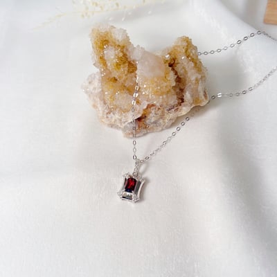 方型紅石榴項鍊4