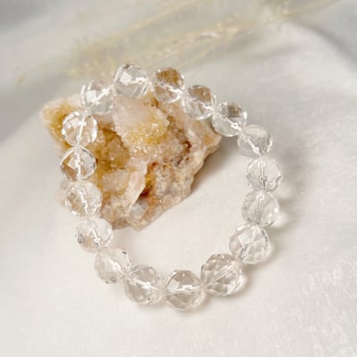 12mm激光料白水晶手珠1