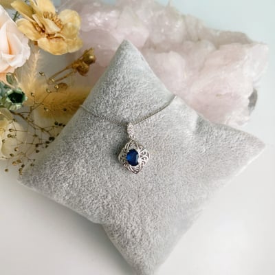 無燒/高貴/藍寶石-《花邊鋯石藍寶石項鍊》6