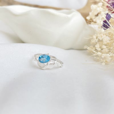 強力魔法的守護-《飄逸彩帶拓帕石戒指》5