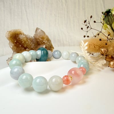 珍品收藏/守護的能量-《豆青種翡翠南紅飄花手鍊》3