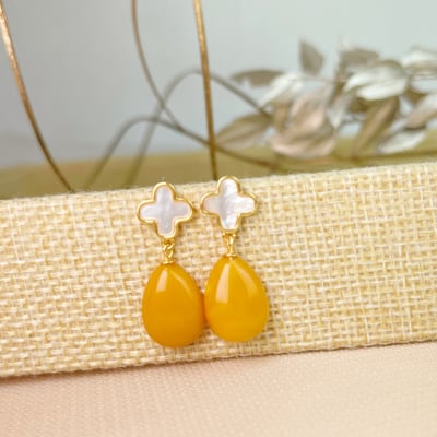 辟邪去災/招財納福-《彩貝十字黃蜜蠟耳環》4