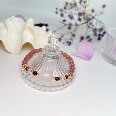 平安健康/貴人-《玉髓貓咪+草莓晶手鍊》2