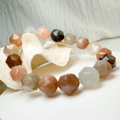 正能量/安穩平靜-《11mm彩色月光石角珠手串》3