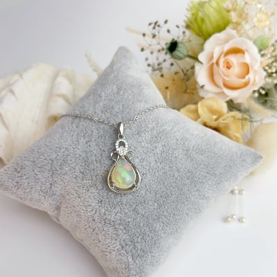 火光遊彩/透體料-《水滴形水晶蛋白石項鍊》6