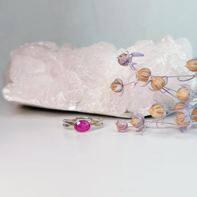 自信魅力/創造幸福-《輕奢簡約無燒紅寶戒指》6