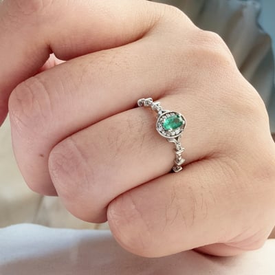 主流寶石/珠寶收藏-《橢圓祖母綠戒指》7