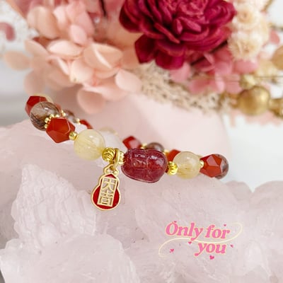 招財/旺運勢-《晶點草莓貔貅金紅鈦晶手鍊》5