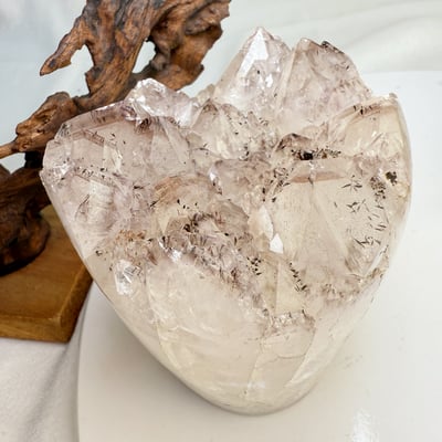 聚財聚氣/淨化磁場-《毒液草莓原礦晶花擺件》3