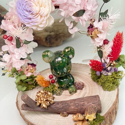 事業發展/招財招貴人-《金箔碧玉抱心熊名片座》2