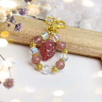 招貴人/旺運勢-《草莓晶九尾狐吊飾》5