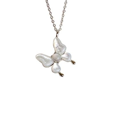 靈性/直覺-《馬島彩色月光蝴蝶項鍊》1