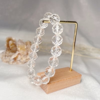 12mm激光料白水晶手珠4