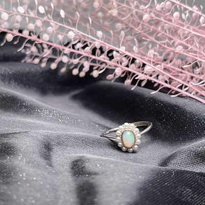 火光遊彩/透體料-《珍珠圈水晶蛋白石戒指》5