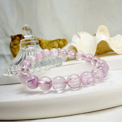 貴人/智慧/心靈-《9mm高品拉絲貓眼紫鋰輝手鍊》5