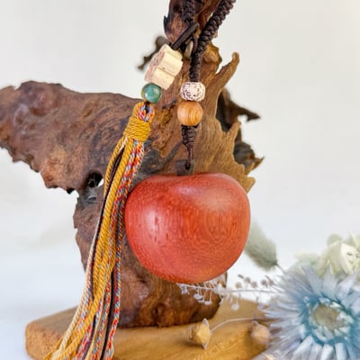招福避邪-《紅檀木 蘋果原木吊飾》3