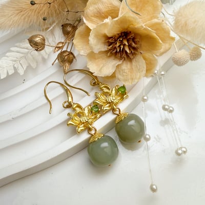 平安/招財/珍藏-《蓮花和田玉耳環》3