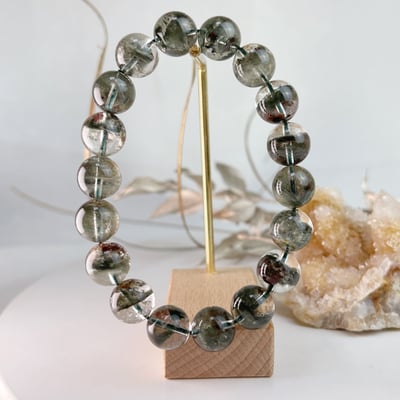 穩定心靈/招財助事業-《11mm高品綠幽靈水晶手鍊》A5