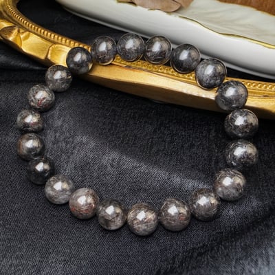 財富/擋煞/能量-《9mm黑銅鈦水晶手鍊》2