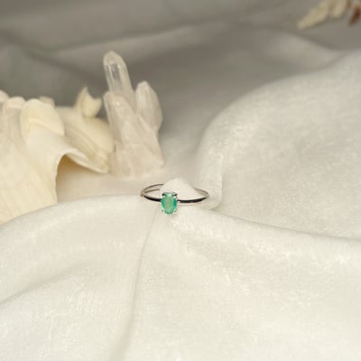 極簡約祖母綠戒指3