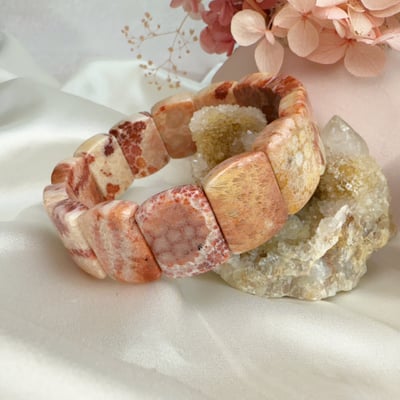 吉祥富貴/養顏美容-《菊花珊瑚玉手排》15