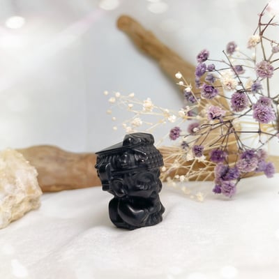 媽祖護佑/吉祥平安-《黑曜媽祖原礦雕件》6