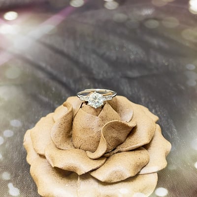 經典款八心八箭莫桑鑽戒4