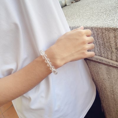 12mm激光料白水晶手珠5