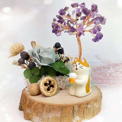 招財/貴人/開運-《螢石紫水晶發財樹水晶樹咖啡貓咪擺件》1