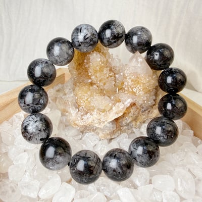擋煞避邪/防小人-《13.5mm老礦黑髮晶手鍊》2