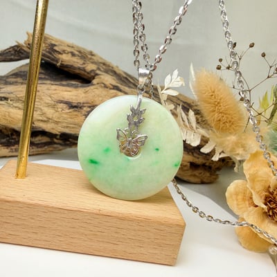 珍玉收藏/平安吉祥-《冰糯陽綠飄花緬甸玉平安扣項鍊》3