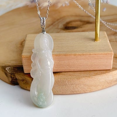 平安吉祥/心靈安定-《淡綠飄花緬甸玉觀音項鍊》4