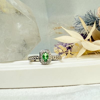 事業蓬勃/生命力-《橢圓沙弗萊方臺戒指》5