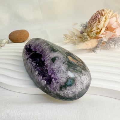 聚財/聚氣/高磁場-《錢袋子紫晶洞擺件》4