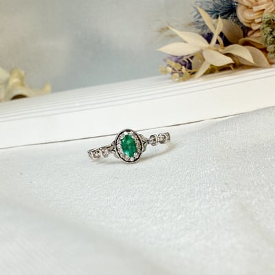 主流寶石/珠寶收藏-《橢圓祖母綠戒指》3