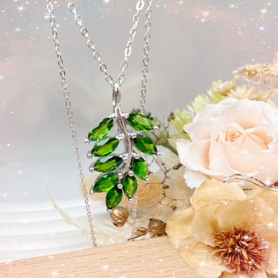 綠色寶石/事業能量-《ㄧ葉致富透輝石項鍊》4