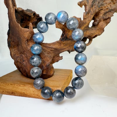 擋煞/沉穩/堅定-《12mm黑體藍韻拉長石手鍊》2