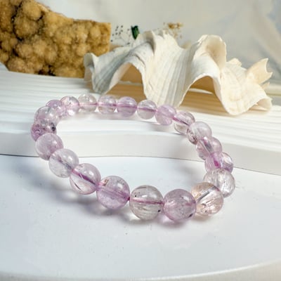 貴人/智慧/心靈-《9mm高品拉絲貓眼紫鋰輝手鍊》2