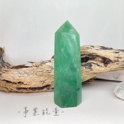 事業寶石/穩定磁場-《綠螢石晶柱》A4