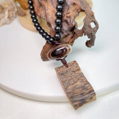 收藏級-《野生沉香原木塊·天珠吊飾》5