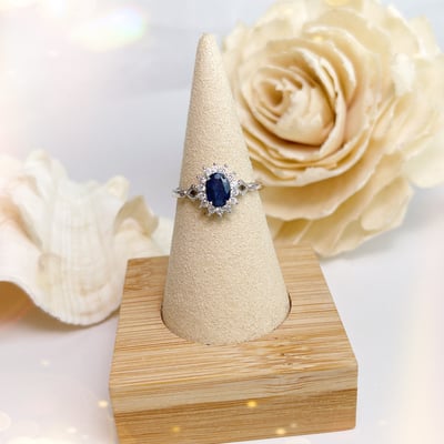 無燒/高貴/藍寶石-《經典鑽花無燒藍寶戒指》6