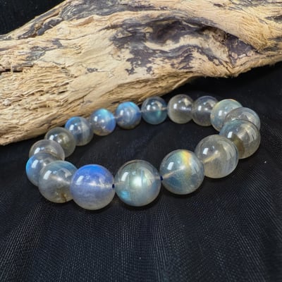 擋煞/沉穩/堅定-《12.5mm彩色高光拉長石手鍊》2