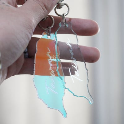 台灣吊飾 虹彩 仿玻璃 鑰匙圈 紀念品 送禮 掛飾 裝飾 Taiwan 可愛小物 文具 文創 手作DIY5