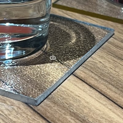 波紋杯墊 毛玻璃 壓克力 拍照道具 水波紋 透明 居家 家具 擺飾 擺件 攝影 金銀邊 造型杯墊 文創商品8